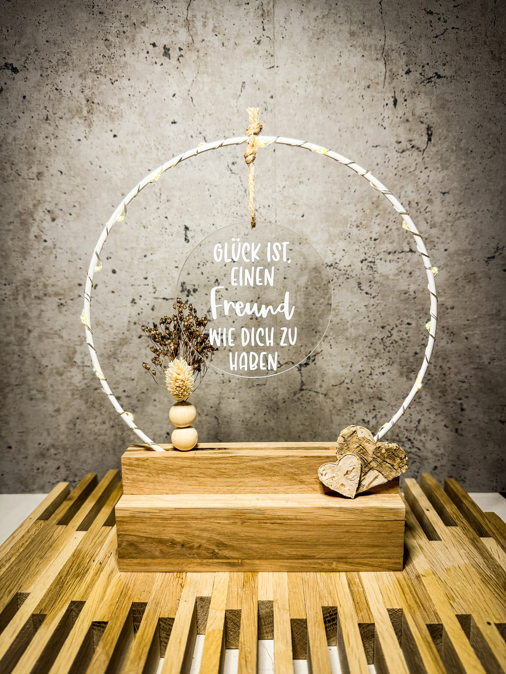 Geschenk für beste Freundin - Handgefertigter Tischbogen 'Das Leben ist schön weil du dabei bist' mit Licht