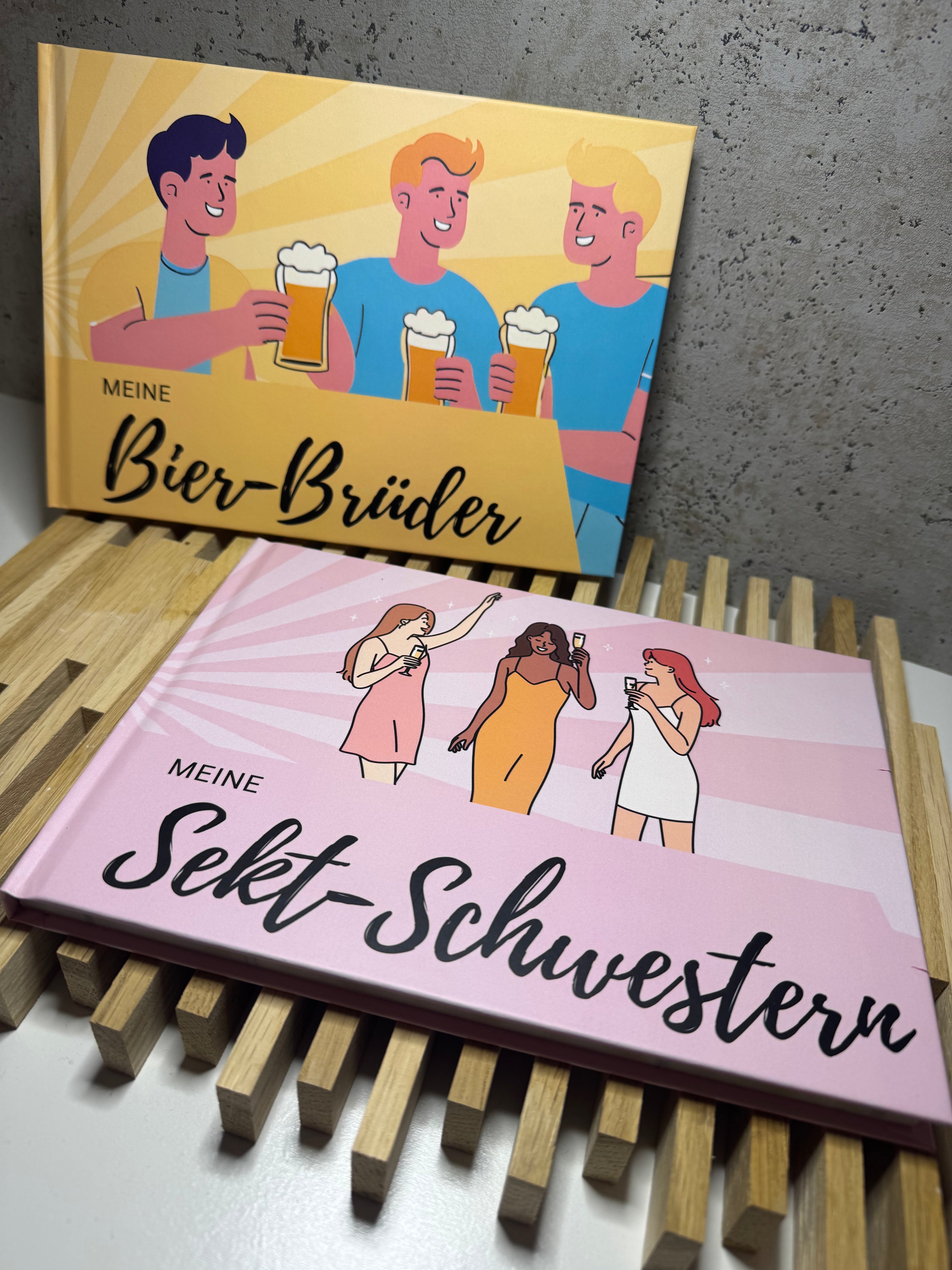 Freundebuch für Frauen - Meine Sekt-Schwestern, Erwachsenen Freundebuch mit 30 Seiten