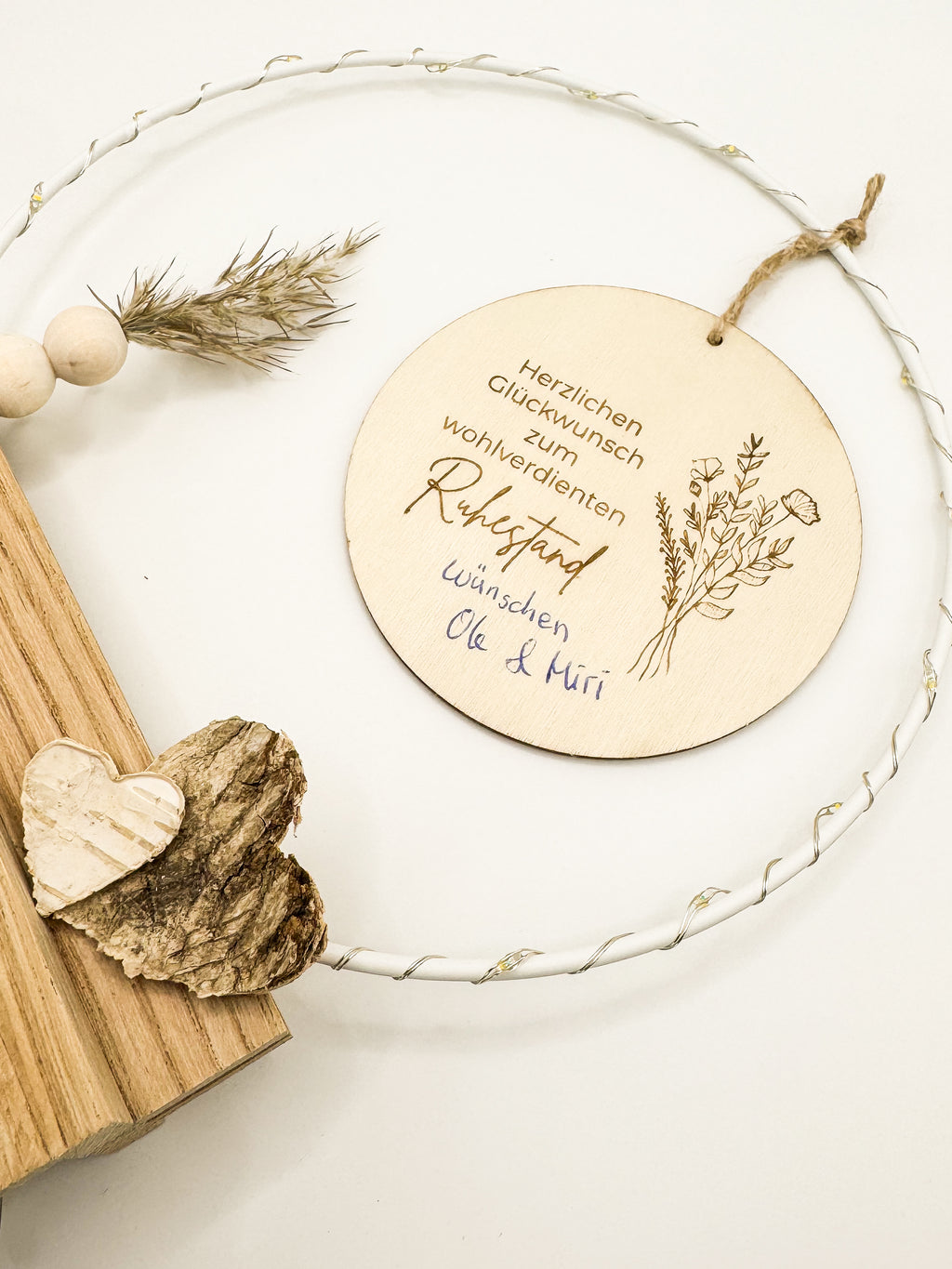 Geschenk zum Ruhestand - Handgefertigter Tischbogen zur Rente, beschreibbar mit Licht
