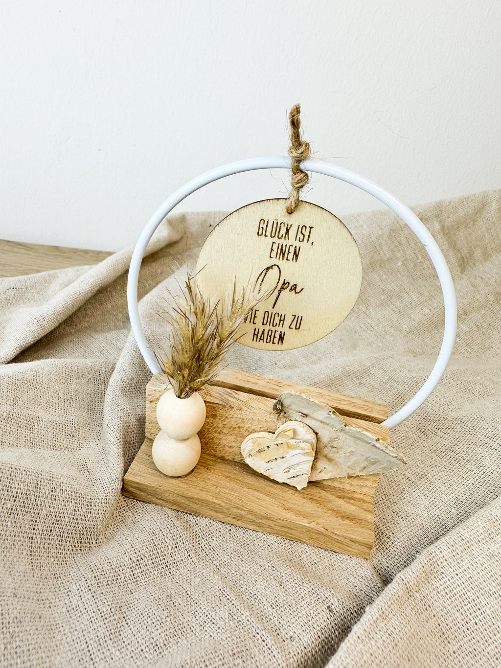 Geschenk für Oma und Opa - Handgefertigte Holzdeko 'Glück ist eine Oma/einen Opa wie dich zu haben'